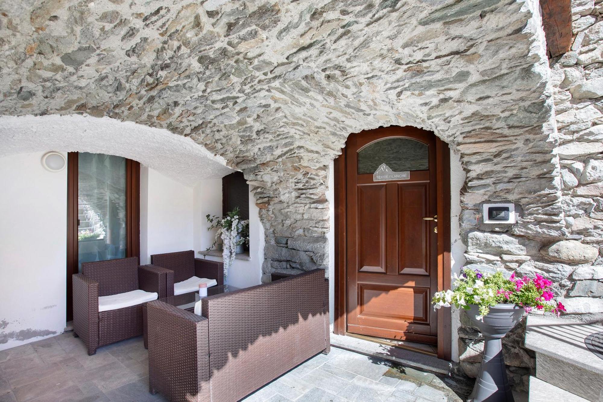 Maison Bebe Terre Blanche Aosta Luaran gambar